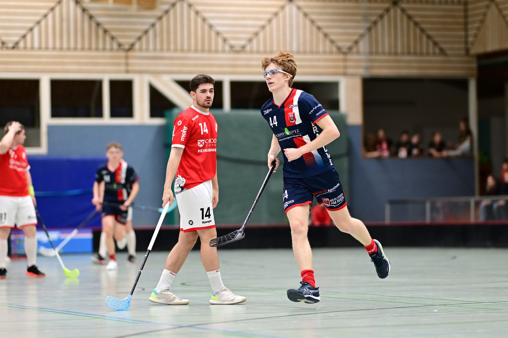 Floorball I Herren I Saison 2024-2025 I 2. FBL Herren Nord-West I 12. Spieltag I MTV Mittelnkirchen - SSF Dragons Bonn II I 21.12.2024 | Der Sportfotograf. - Realisiert mit Pictrs.com