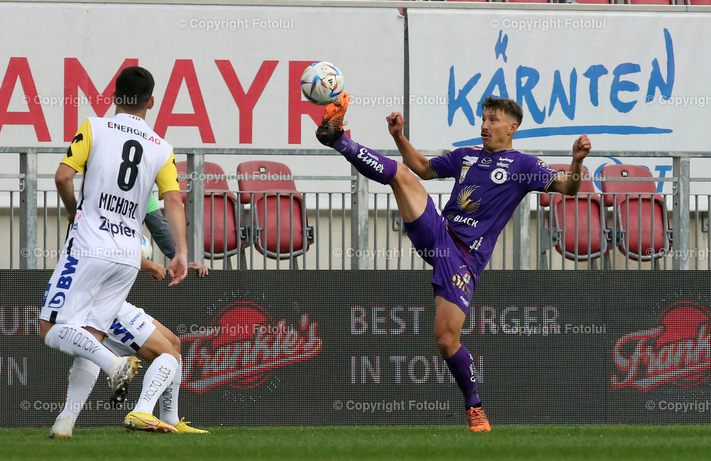 A_LUI_151022_19 | SPORT,FUSSBALL,TIPICO BUNDESLIGA AUSTRIA KLAGENFURT-LASK 15.10.20022 IM BILD :CHRISTOPHER WERNITZING (KLAGENFURT) UNDPETER MICHORL (LASK) FOTO:FOTOLUI/MARIOWIMMER