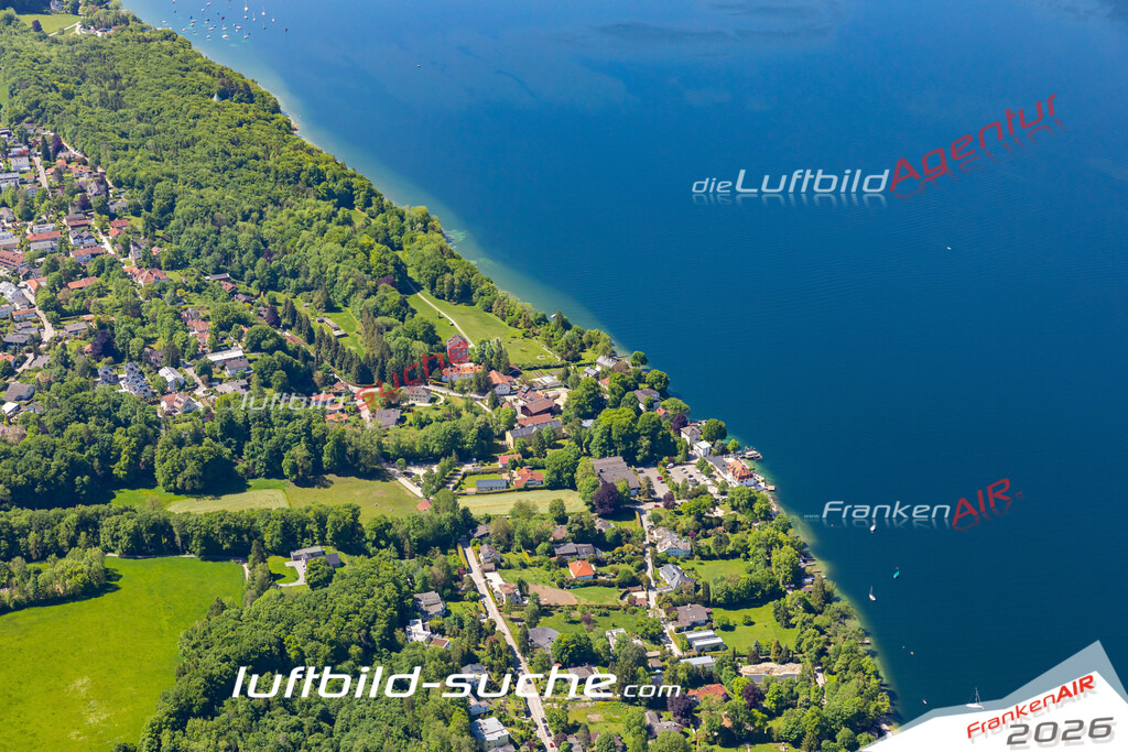 Aktuelles Luftbild von  Berg - Die Luftaufnahme wurde 2021 mittels UL-Flugzeug erstellt ( keine Drohne ) - hochauflösende Kamera-Systeme von  Canon -Beste Qualität - Für grossformatige Ausdrucke geeignet. Die Geschenkidee !