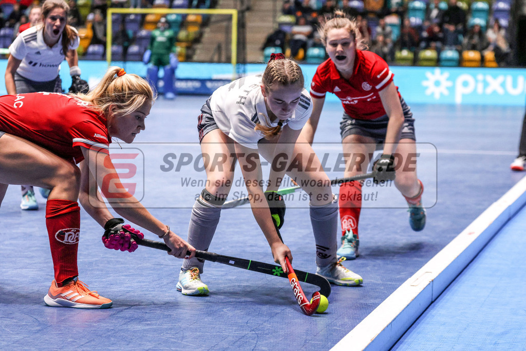 MJ_20230204-MSC-Alster-W-32 | Cara Sambeth (Münchner SC #24), Münchner SC - Der Club an der Alster am 4.2.2023 in der Ballsporthalle, Frankfurt am Main