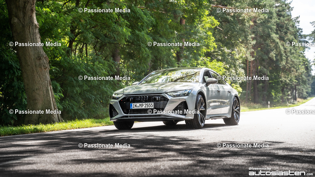 DSC00175 | Passionate Media, dein Fotograf aus Brandenburg, Märkisch Oderland, im Bereich Motorsport, Autos und Motorräder sowie Events und auch Hunde. Shootings oder auch Eventbegleitungen können bei mir gebucht we