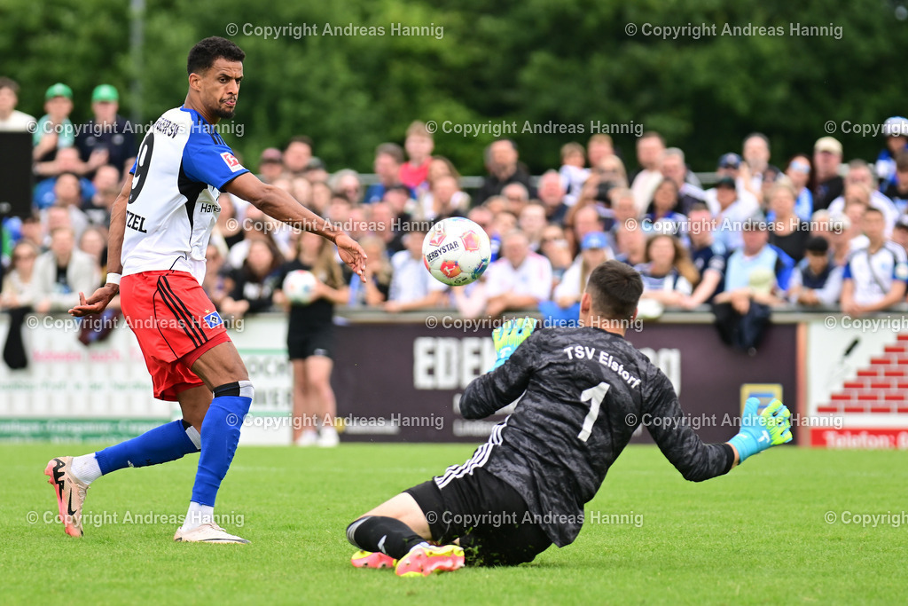 Fußball I Herren I Testspiel  I TSV Elstorf - Hamburger SV I 5.7.2025 | a-hannig - Realisiert mit Pictrs.com