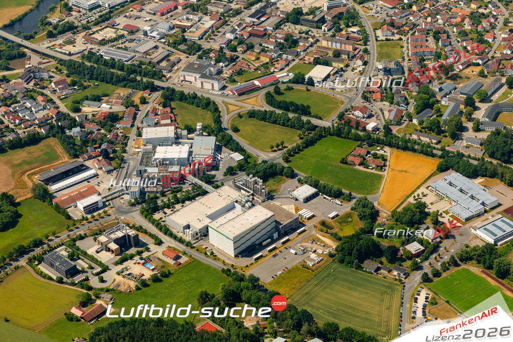Das Luftbild zeigt : Nunsting Cham - Die Luftaufnahme wurde 2023 vom UL-Flugzeug aus erstellt ( keine Drohne ) - Hochauflösende Luftaufnahme - Für grossformatige Ausdrucke geeignet. Die Geschenkidee !Mit Lizenz und Bildrechte bestellbar