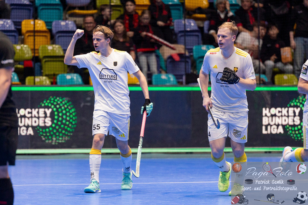 Volvo E.R.B. Final 4 Halbfinale Männer: Harvestehuder HTC - Gladbacher HTC, 25.01.2025 | Jonas von Gersum (Harvestehuder THC #55) bejueblt einen Treffer / ein Tor, Harvestehuder HTC - Gladbacher HTC, Frankfurt, Süwag Arena, 25.1.2025 - Realisiert mit Pictrs.com