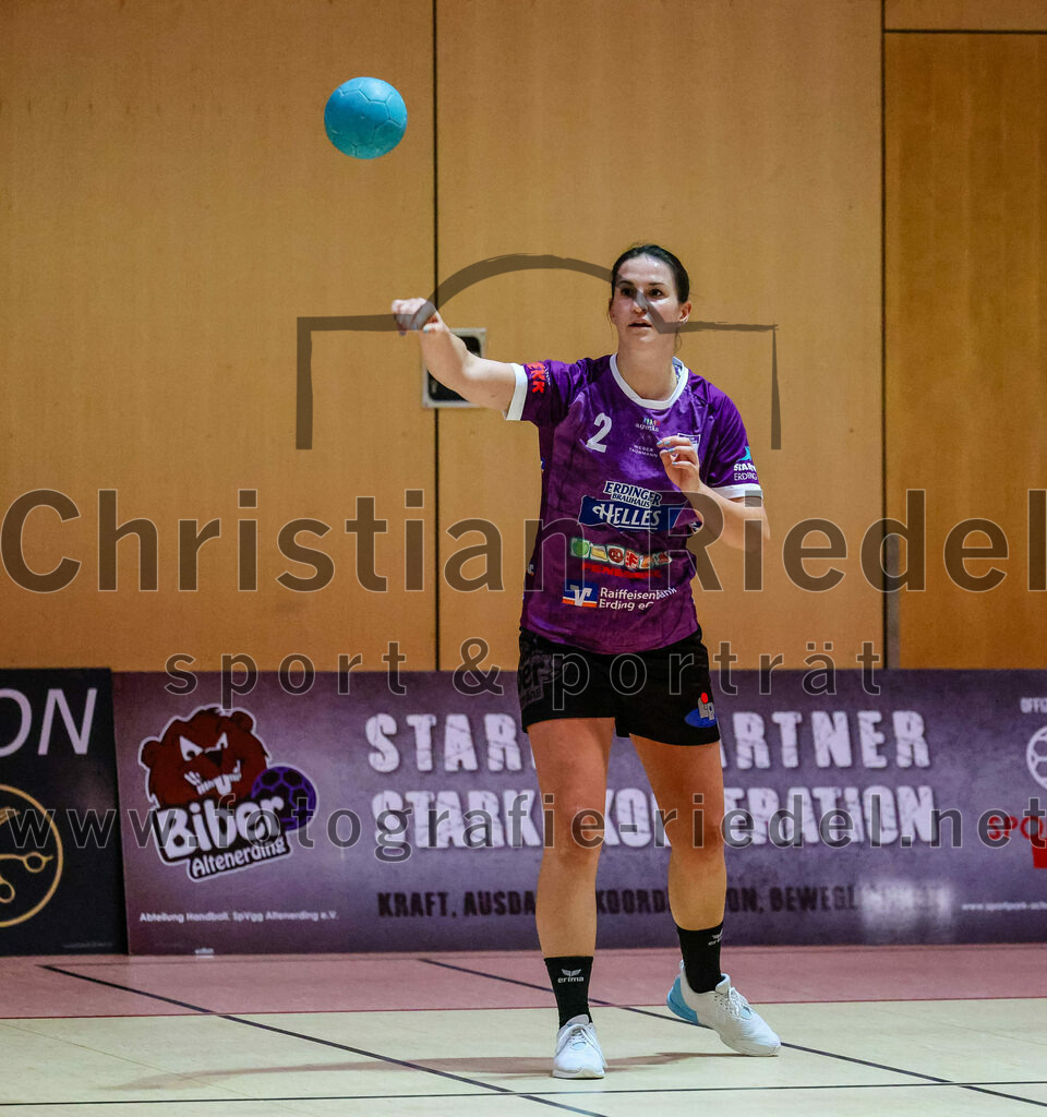 2023-11-04_053_SpVgg_Altenerding_gegen_TV_Altoetting | Erding, Deutschland, 04.11.2023:
Handball, Bezirksoberliga Frauen Altbayern 2023 / 2024, 6. Spieltag, SpVgg Altenerding gegen TV Altötting, Endergebnis: 28:26

Janina Konrad (SpVgg Altenerding, #2)

Foto: Christian Riedel / fotografie-riedel.net