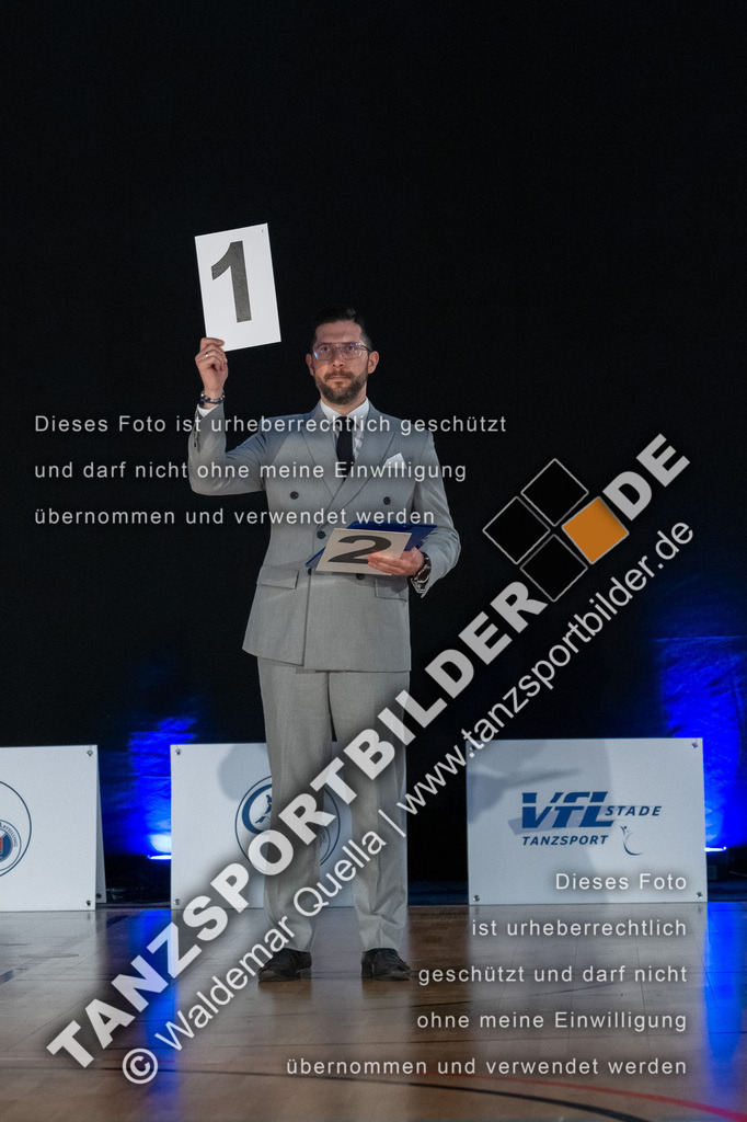 20250504-10918 | Hier finden Sie Tanz Bilder vom Latein und Standard Formationen tanzen. Sportbilder vom Tanzsport. Schöne Fotos und von Weltmeisterschaft, Europameisterschaft, Bundesliga, Regionalliga, Oberliga und Landesliga sowie von GOC Stuttgart, DanceComp, WM Bremen