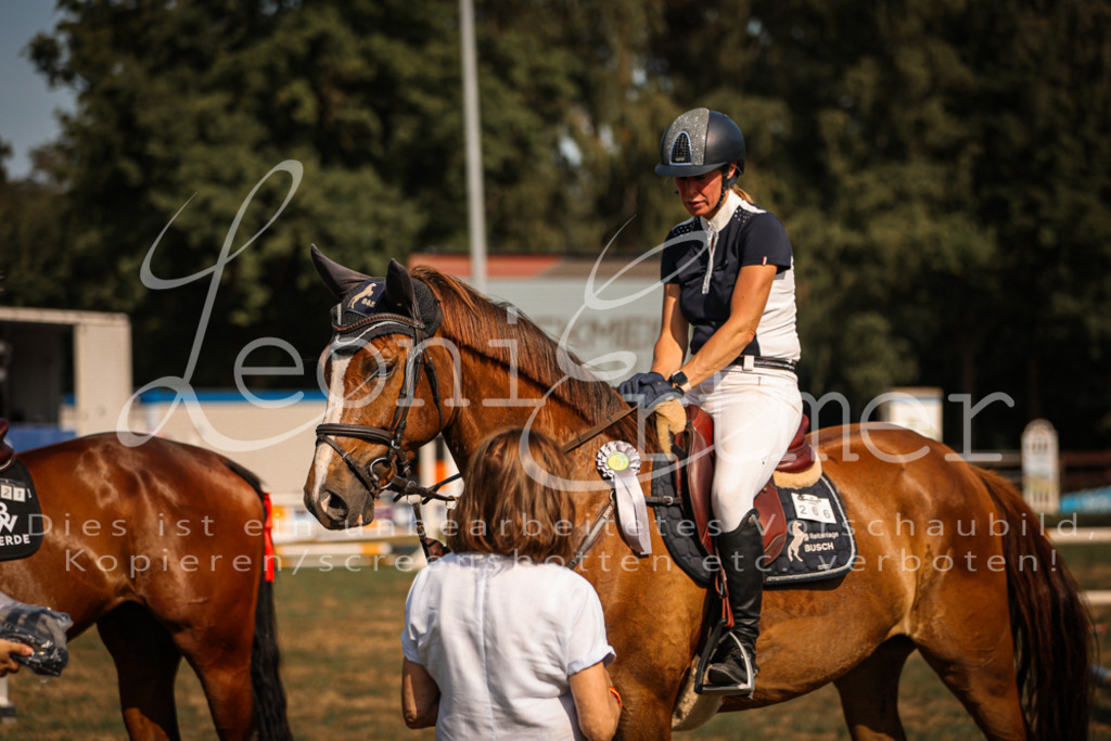 13.FrPfA00162 | Leoni Ertmer Photography - Realisiert mit Pictrs.com