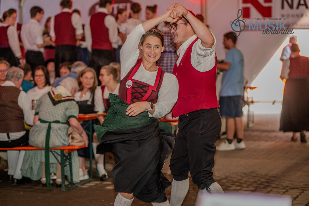 DSC_6222 | "Fussifoto.com – Ihr Ansprechpartner für hochwertige Fotografie! Entdecken Sie kreative Bilder und professionelle Dienstleistungen. Kontaktieren Sie uns für Ihre Projekte!"