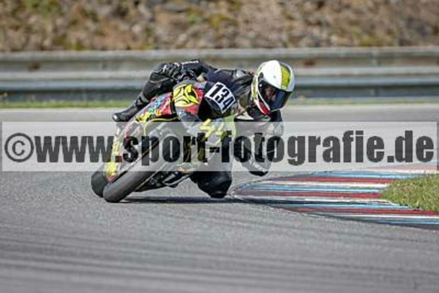 spof1374 | Professionelle Fotos von Sportveranstaltungen, aber auch Hochzeiten und anderen Events. - Realisiert mit Pictrs.com