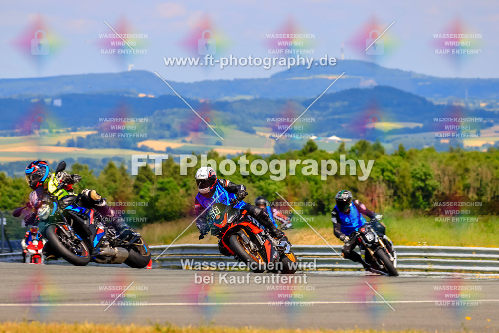 _TCM5366 | Hier findet Ihr Bilder von Touristenfahrten auf der Nürburgring Nordschleife oder von anderen Veranstaltungen die ich besucht habe. Viel Spass beim Durch Schauen 