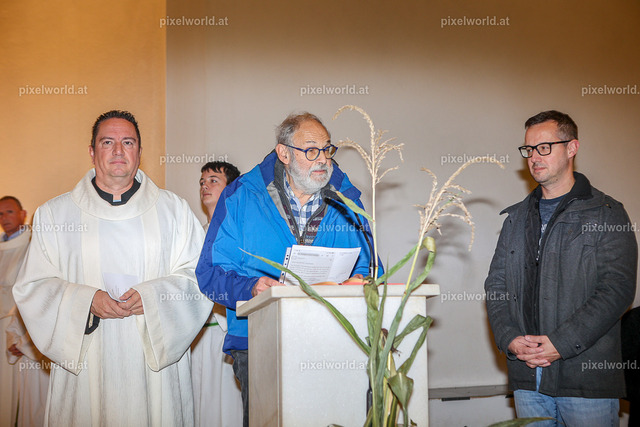 Erntedankfest mit feierlicher Einführung von Otto Markus Hoffmann als Akolyth | Bildershop von pixelworld.at - Realisiert mit Pictrs.com