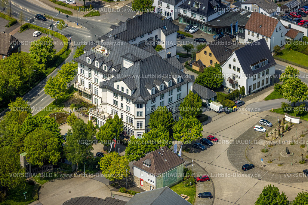 Sundern230504876 | Luftbild, Sunderland Hotel, Sundern, Sauerland, Nordrhein-Westfalen, Deutschland