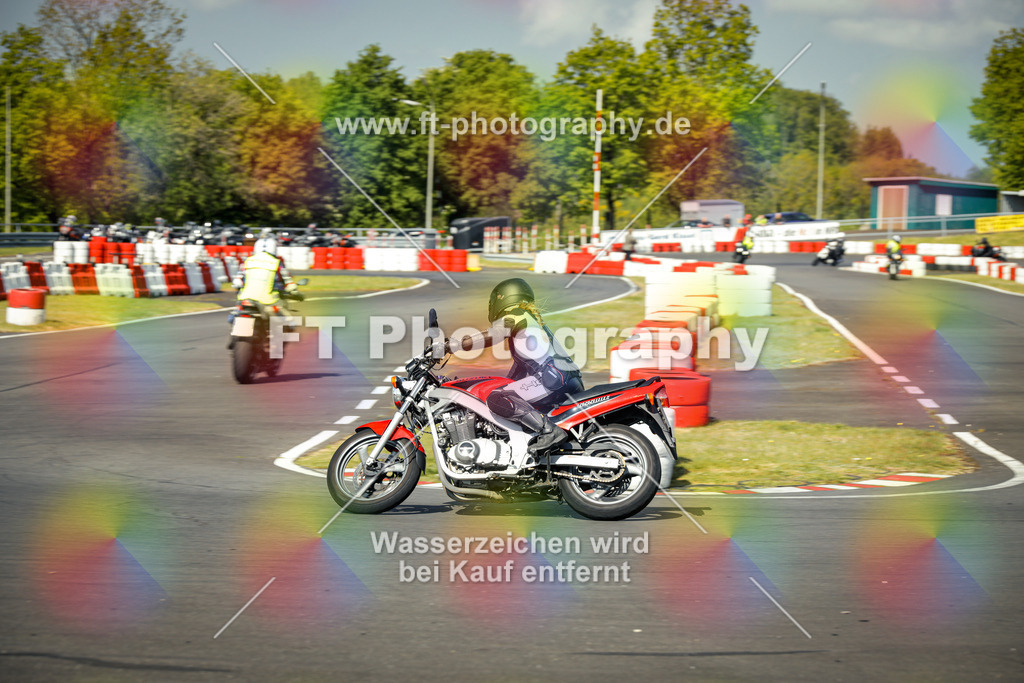 OBK_Mai_Martina_Markus-10516 | Hier findet Ihr Bilder von Touristenfahrten auf der Nürburgring Nordschleife oder von anderen Veranstaltungen die ich besucht habe. Viel Spass beim Durch Schauen 