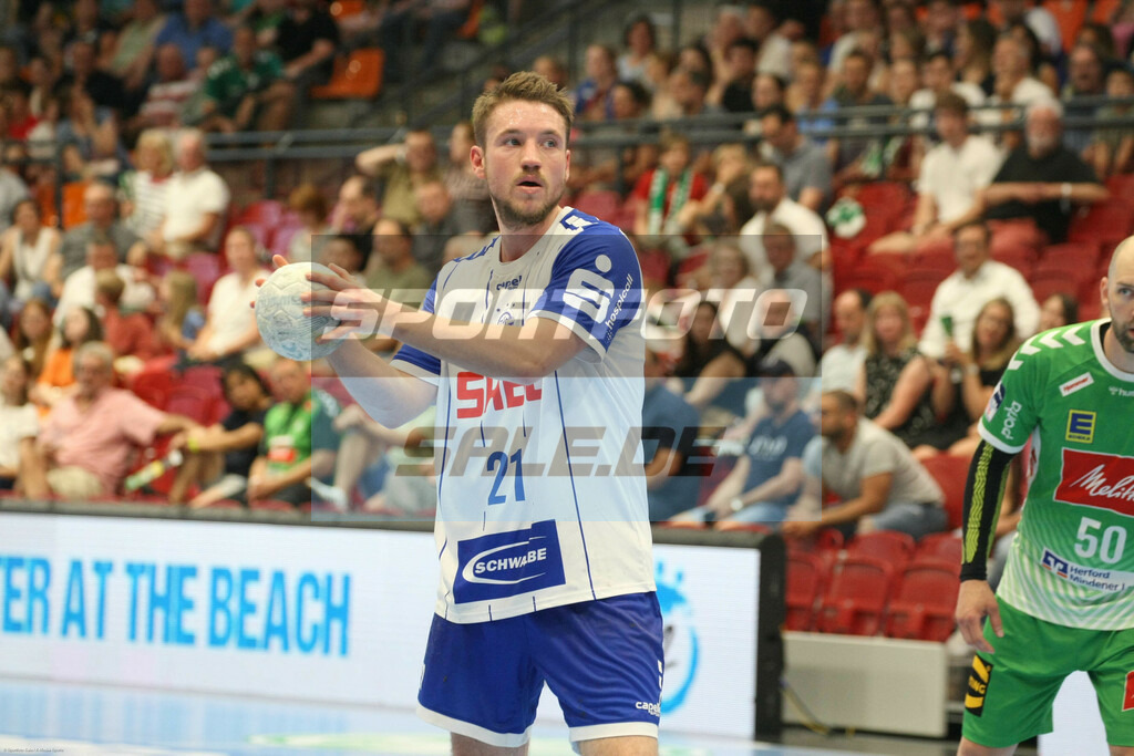GWD Minden´- VFL Gummersbach | Dominik Mappes (VFL Gummersbach #21) - © Sportfoto-Sale (MK) - Realisiert mit Pictrs.com