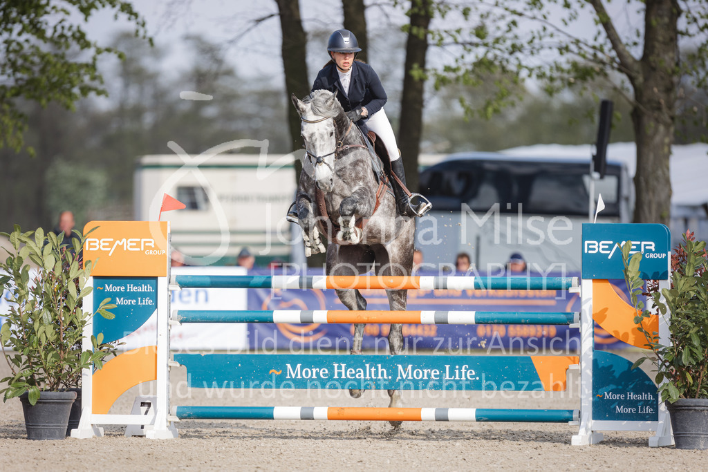 220426_Mühlen_05SprgPf-M-530 | Mühlen Late Entry
26.04.2022
05 Springpferdeprüfung Kl.M* 5-7j.