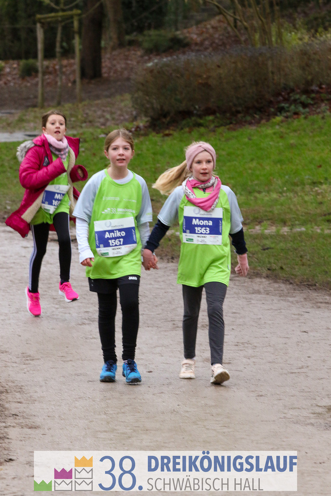 1700m Stadtwerke Jugendlauf | 3 Koenigslauf 2024 1700m Stadtwerke Jugendlauf - Realisiert mit Pictrs.com