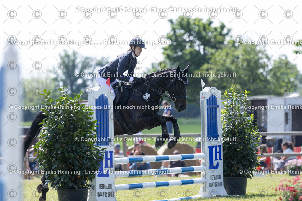 CL5A2204 | Emilia Reinking Fotografie - Realisiert mit Pictrs.com