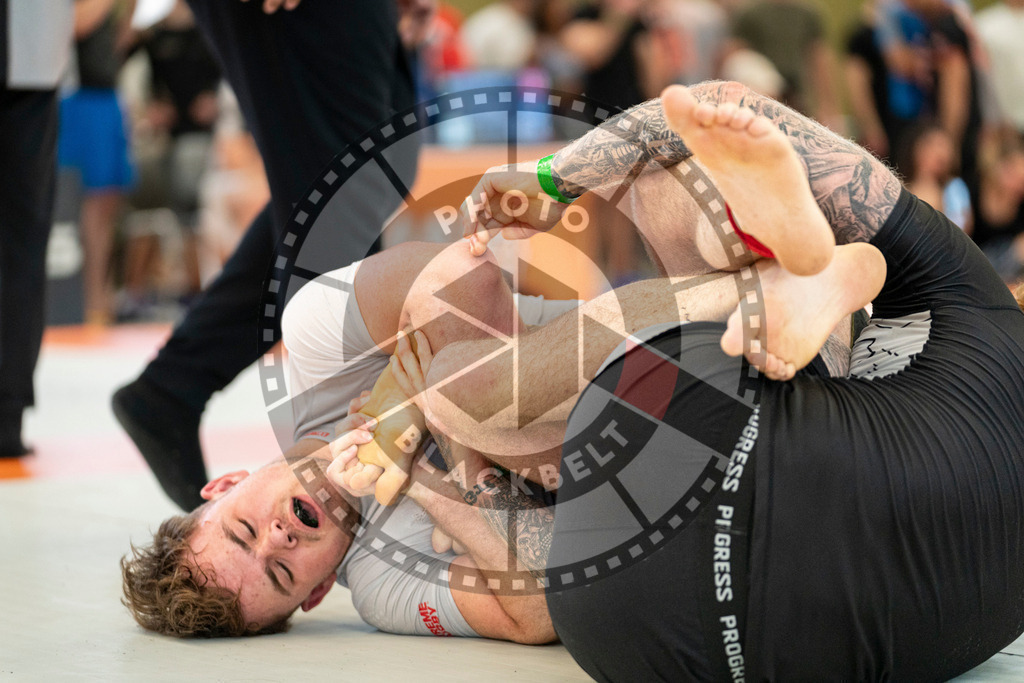 20230624PBB_2256 | Athletes compete during the Grappling Industries BJJ Competition in the Siemensstadt sport club in Berlin, Germany, on June 24, 2023.