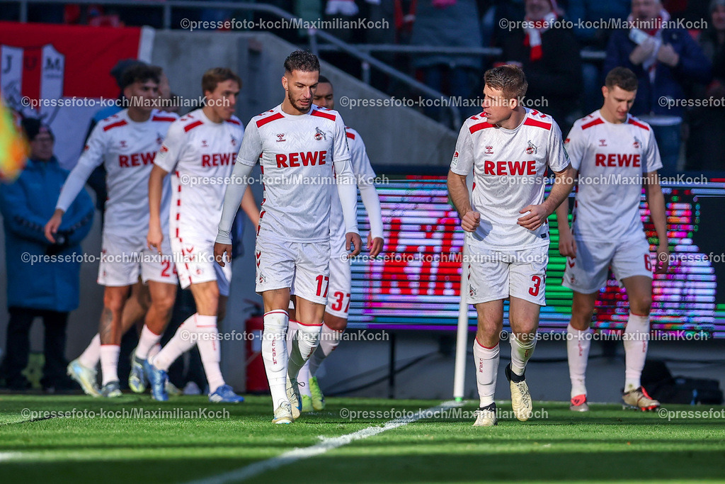 1FC30112401053 | 30.11.2024, Fußball, 1. FC Köln - Hannover 96, 2. Fußball Bundesliga, RheinEnergieSTADION, Saison 2024 2025: Torjubel 1:1 durch Tim Lemperle (1.FC Köln #19). Im Bild Leart Pacarada (1.FC Köln #17) und Dominique Heintz (1.FC Köln #3)DFB regulations prohibit any use of photographs as image sequences and or quasi-video.