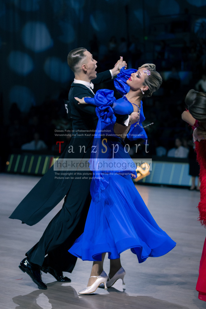 20251101_TGP_5592 | Tanzsportbilder, Standardtanz, Lateintanz, WDSF, DTV, LTVB, dancecomp, goc, hessen tanzt, blaues band der spree, walzer, tango, wiener walzer, slowfox, quickstepp, samba, rumba, cha-cha-cha, paso doble. jive, hd-kroft photography, turniertanzsport