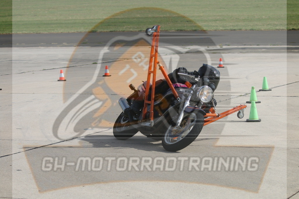 IMG_3882 | gh-motorradtraining-foto.de - Realisiert mit Pictrs.com