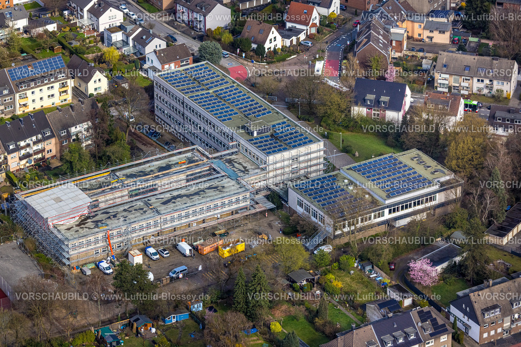 Bottrop260306361 | Luftbild, Josef-Albers-Gymnasium Bottrop Baustelle mit Solardach Ausbau, Süd-West, Bottrop, Ruhrgebiet, Nordrhein-Westfalen, Deutschland