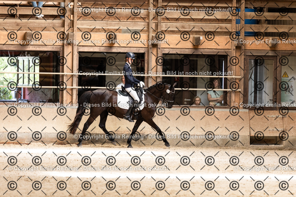 CL5A3955 | Emilia Reinking Fotografie - Realisiert mit Pictrs.com