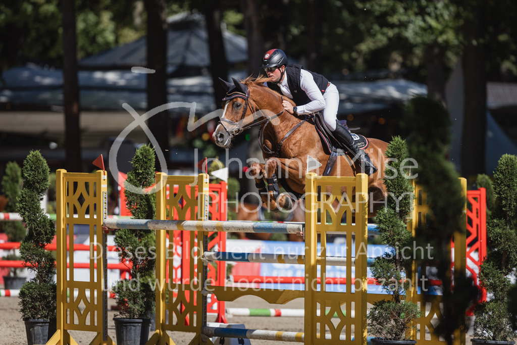 230908_OWLCh_MediumTour-191 | Deine schönsten Turniermomente als professionelle Fotos! Entdecke hochwertige Pferdesport-Fotografie im Online-Shop. Jetzt Fotos finden & bestellen!