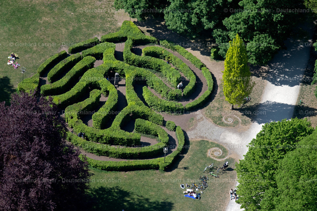 4024837 | Labyrinth im Luitpoldpark, München im Bundesland Bayern