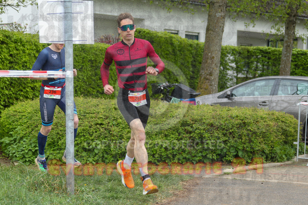 250413_1113_EV4_7427 | Sportfotografie im Rhein-Sieg Kreis, Köln, Bonn, NRW, Rheinland Pfalz, Hessen, etc. Unser Tätigkeitsfeld umfasst den Laufsport vom Volkslauf über den Marathon, Duathlon, Triathon bis zum Ultralauf wie Kölnpfad Ultra oder Schindertrail.