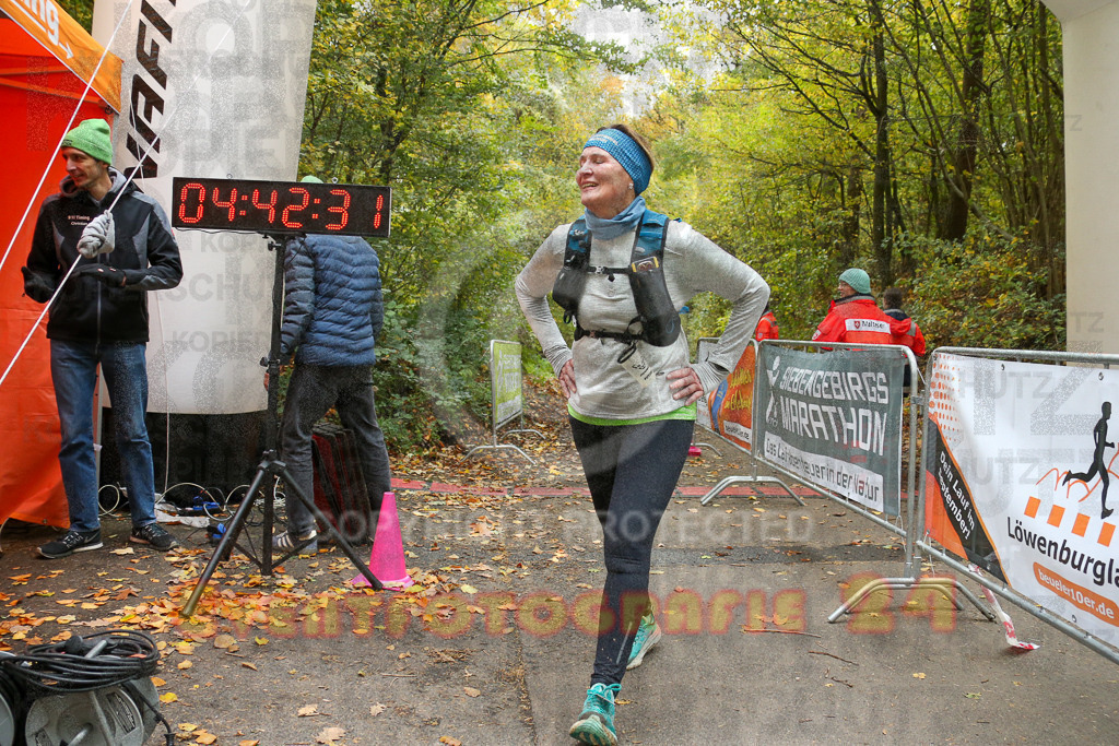 251026_1444_EX1_4199 | Sportfotografie im Rhein-Sieg Kreis, Köln, Bonn, NRW, Rheinland Pfalz, Hessen, etc. Unser Tätigkeitsfeld umfasst den Laufsport vom Volkslauf über den Marathon, Duathlon, Triathon bis zum Ultralauf wie Kölnpfad Ultra oder Schindertrail.