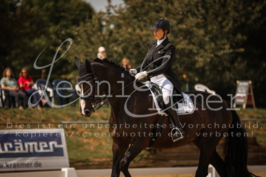 19.FrDrS00165 | Leoni Ertmer Photography - Realisiert mit Pictrs.com