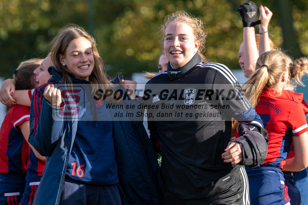 SFE_20231021_0293 | Deutsche Meisterschaft Weibliche U16 Halbfinale Düsseldorfer HC - Harvestehuder THC am 21.10.2023 in Köln (Düsseldorfer Hockeyclub 1905 e.V.), Photo: Stephan Fehrmann 2023 (Sports-Gallery)