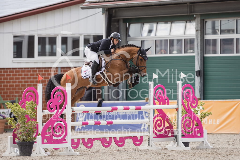 230516_Mühlen_04SprPf-L-470 | Deine schönsten Turniermomente als professionelle Fotos! Entdecke hochwertige Pferdesport-Fotografie im Online-Shop. Jetzt Fotos finden & bestellen!