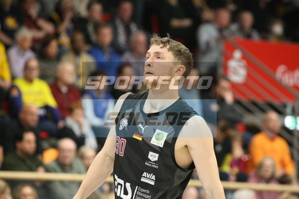 Phoenix Hagen - Nürnberg Falcobns | Vincent John Friederici - © Sportfoto-Sale (MK) - Realisiert mit Pictrs.com