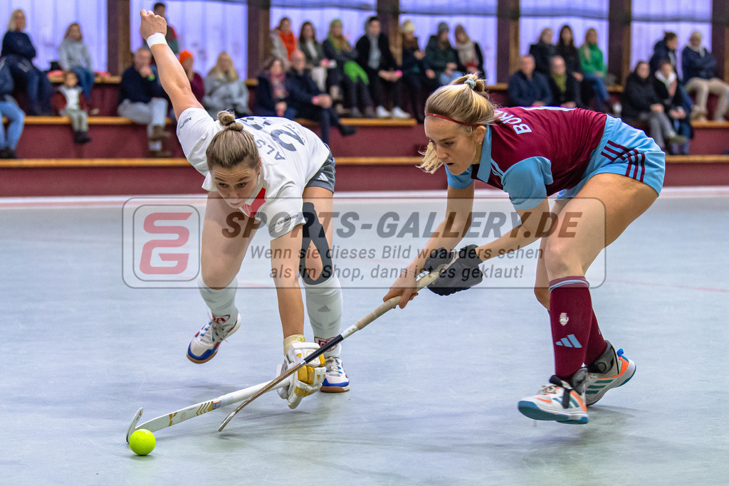 SM_20231216-D5A_5256 | 1.Bundesliga Hallenhockey  (W) UHC - DCadA / 3:2 (2:2)