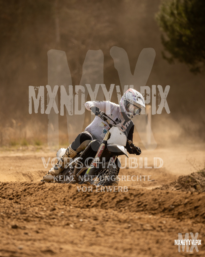 866A1728 | mxndyyvipix