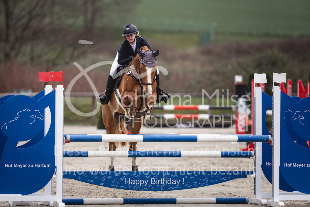 240327_Fruehlingsfest_Stil-L-2-381 | Deine schönsten Turniermomente als professionelle Fotos! Entdecke hochwertige Pferdesport-Fotografie im Online-Shop. Jetzt Fotos finden & bestellen!