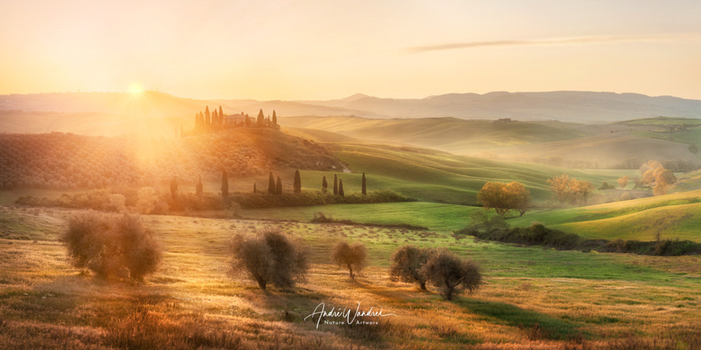 Sonnenaufgang im Val d'Orcia (2:1 Panorama) | Andre Wandrei - Nature Artworx - Realisiert mit Pictrs.com