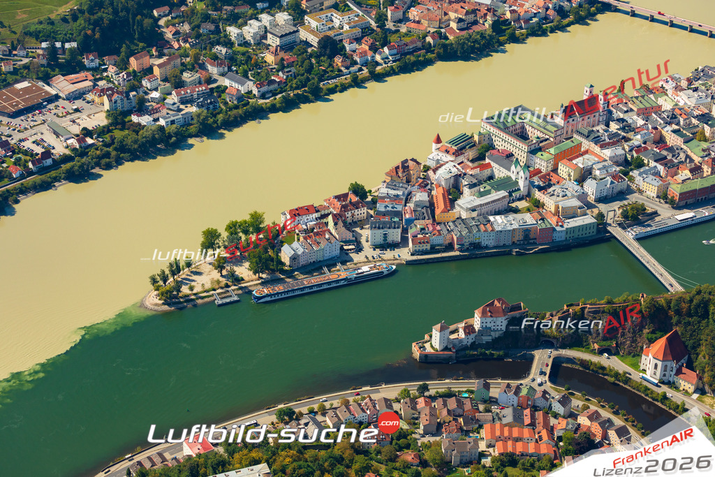 Luftaufnahme von  Passau - Die Luftaufnahme wurde 2025 vom UL-Flugzeug heraus erstellt ( keine Drohne ) - Hochauflösende Luftaufnahme - für professionelle Ausdrucke geeignet. Die Geschenkidee !Mit Lizenz und Bildrechte bestellbar