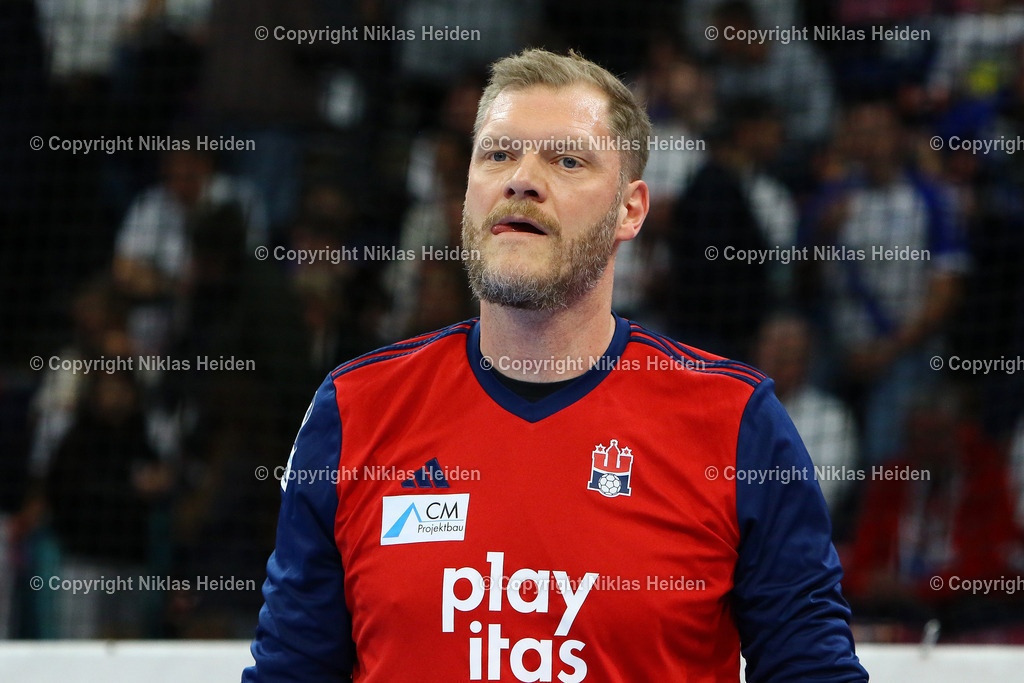 NH_HandballSportVereinHamburg_SGFlensburgHandewitt_HandballBundesliga_22122024 | #1 Johannes Bitter (HSV Hamburg)Handball I Herren I Bundesliga (Daikin HBL) I Saison 2024-2025 I 16. Spieltag I HSV Hamburg - SG Flensburg-Handewitt I 22.12.2024 I Barclays Arena