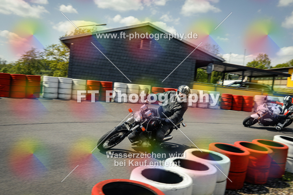 OBK_Mai_Volker_Adam-10905 | Hier findet Ihr Bilder von Touristenfahrten auf der Nürburgring Nordschleife oder von anderen Veranstaltungen die ich besucht habe. Viel Spass beim Durch Schauen 