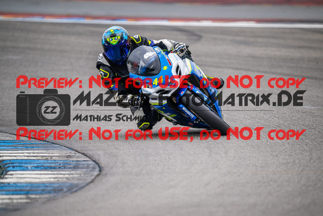 MaZZes_FotoMatrix_240702_6007705_2154 | WEISS