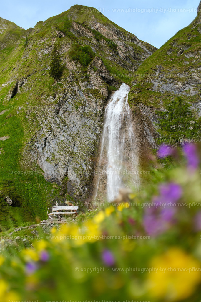 Schleierwasserfall Hintertux Sommer copyright  Thomas Pfister-2 | PHOTOGRAPHY BY THOMAS PFISTER