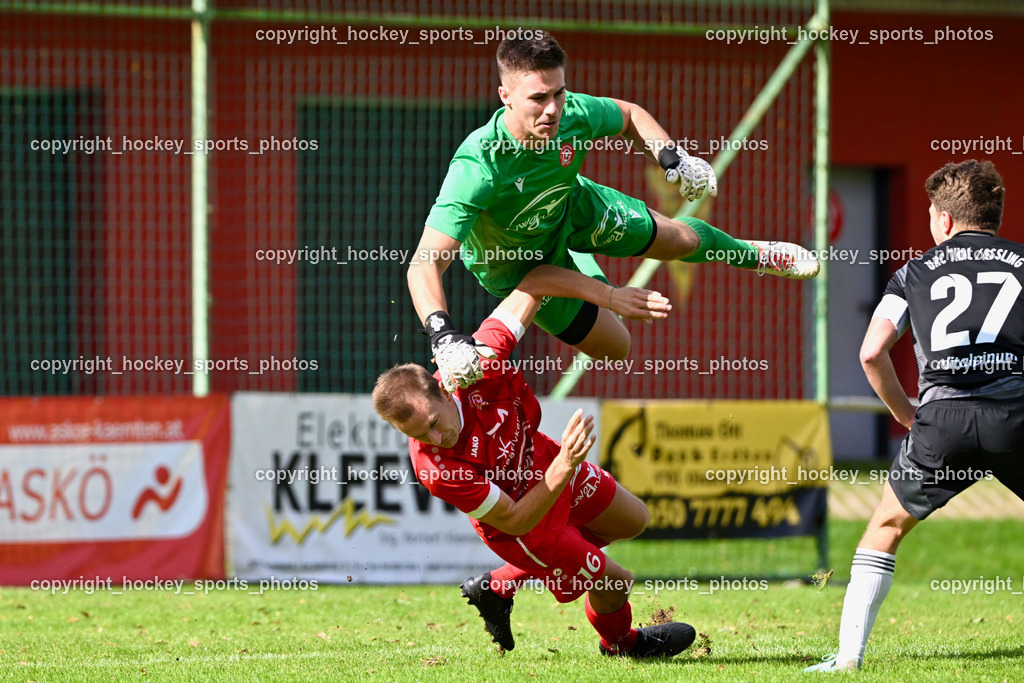 SV Rothentuhurn vs. URC Thal Assling | Flugeinlage, #16 Niklas Hinteregger SV Rothenthurn, #1 Alexander Machorka SV Rothenthurn, #27 Dominik Klaus Kofler URC Thal Assling, SV Rothentuhurn vs. URC Thal Assling, SV Rothentuhurn vs. URC Thal Assling am 15.09.2024 in Rothenthurn (Sportplatz Rothenthurn), Austria, (Photo by Bernd Stefan)