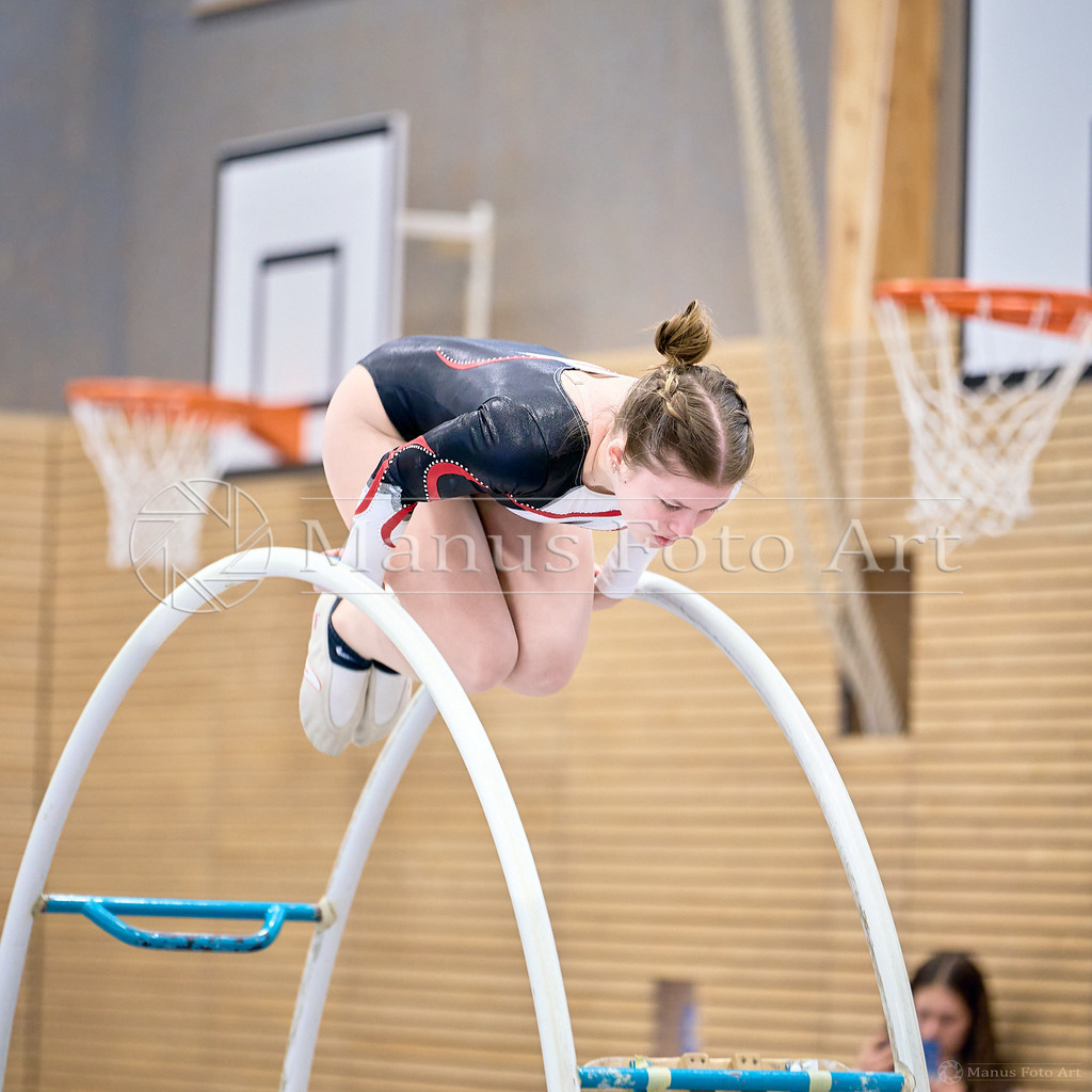 B-DSC04930 | Professionelle Sportfotografie in Hamburg, Schleswig-Holstein und Niedersachsen – spezialisiert auf Rhönrad, Geräteturnen, Leistungsturnen und rhythmische Sportgymnastik. Bundesweite Begleitung von Rhönrad-Events. Jetzt Sport-Fotos - Realisiert mit Pictrs.com