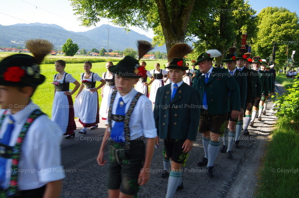 IMGP4886 | fotografiert von Axel PollmannLeonhardi Wallfahrt Benediktbeuern und Murnau, Fronleichnam, Fasching, Landschaft im Loisachtal und Benediktbeuern  - Realisiert mit Pictrs.com