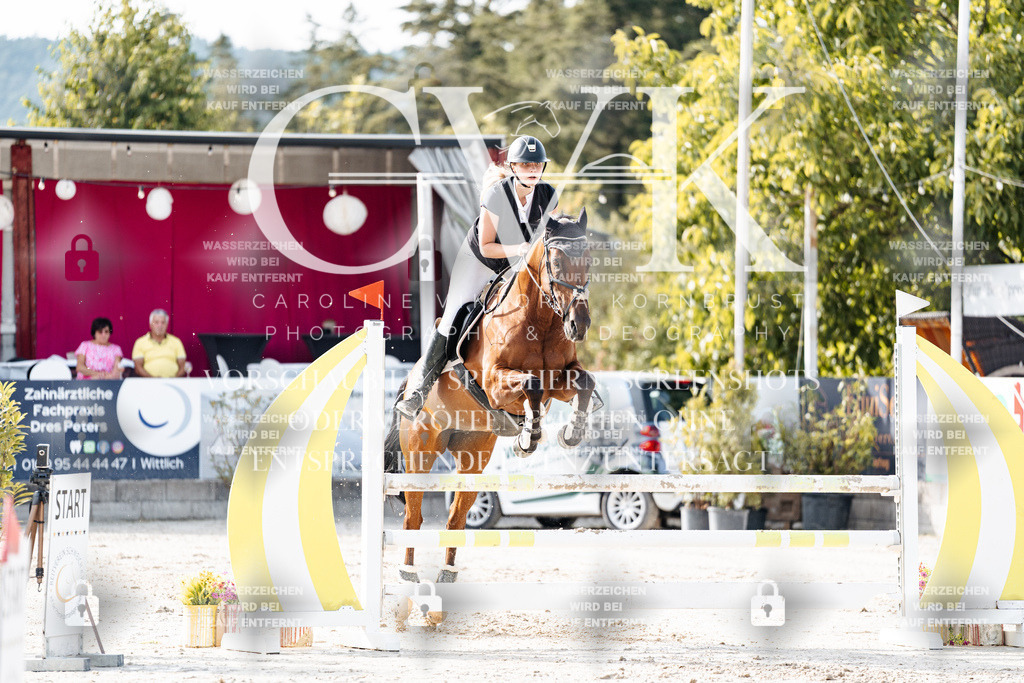 CK906115 | Turnierfotografie Pferdefotografie Trier Rheinland-Pfalz Pferdesport Reitsport Tierfotografie Sportfotografie Pferdevideo Pferdevideografie Equestrianvideography equestrianphotography  - Realisiert mit Pictrs.com
