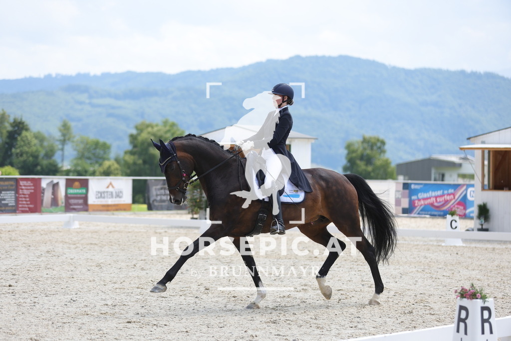 0P6A0490 | Willkommen bei Brunnmayr - Design & Fotografie – Ihrem Spezialisten für Reitturniere und Pferdeveranstaltungen in Oberösterreich, Salzburg und Bayern! Seit über 17 Jahren sind wir leidenschaftlich dabei.