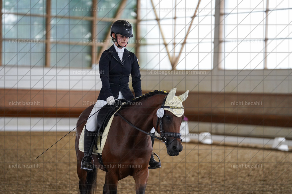 FAH09365 | Turnierbilder, Reitsportfotos, LAPO, Landesponyturnier, Turnierfotografen Bayern